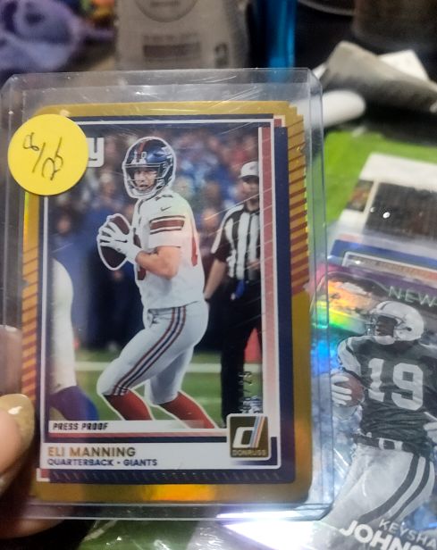 2025 Donruss #275 Eli Manning — front