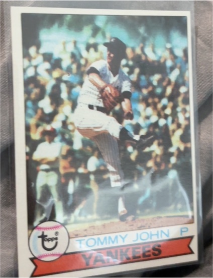 1979 Topps Burger King #9 Tommy John — front