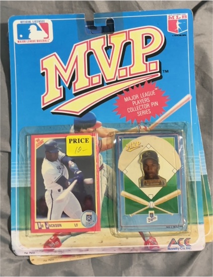 1990 Score #560 Bo Jackson — front