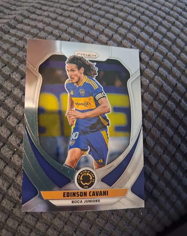 2025 Panini Prizm FIFA Club World Cup #37 Edinson Cavani — front