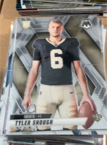 2025 Panini Mosaic #273 Tyler Shough — front