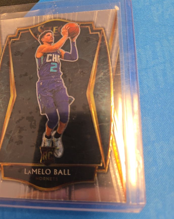 2020-21 Panini Select Premier Level Blue #183 LaMelo Ball Rookie — front