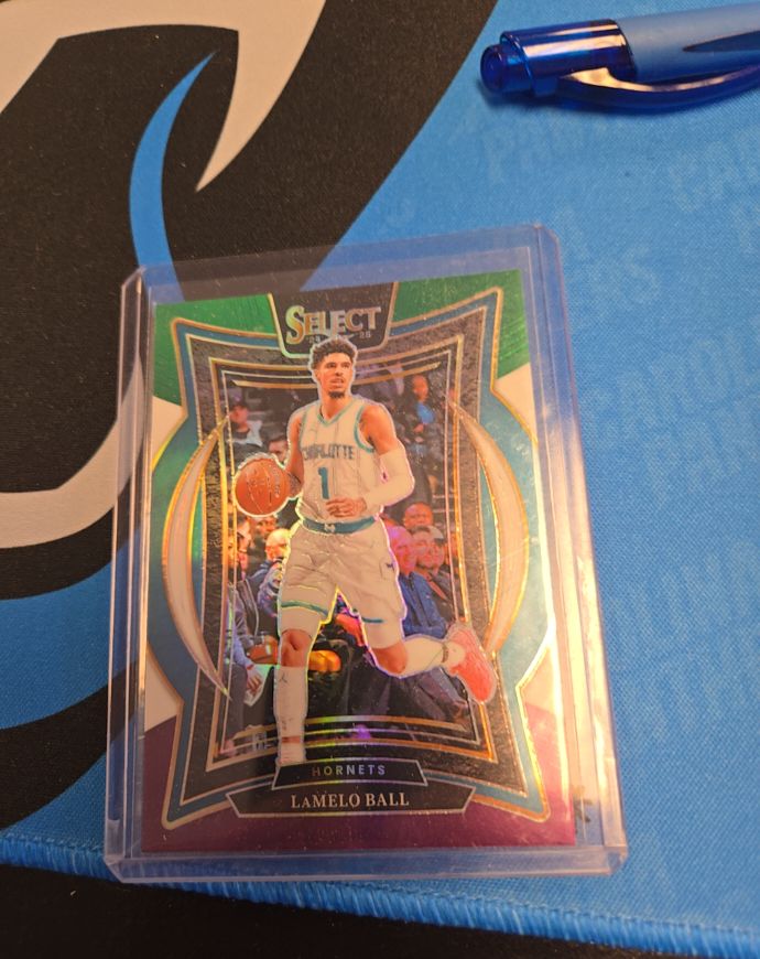 2024-25 Panini Select #31 LaMelo Ball — front