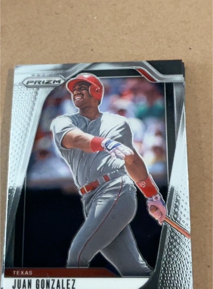 2025 Panini Prizm #184 Juan Gonzalez — front