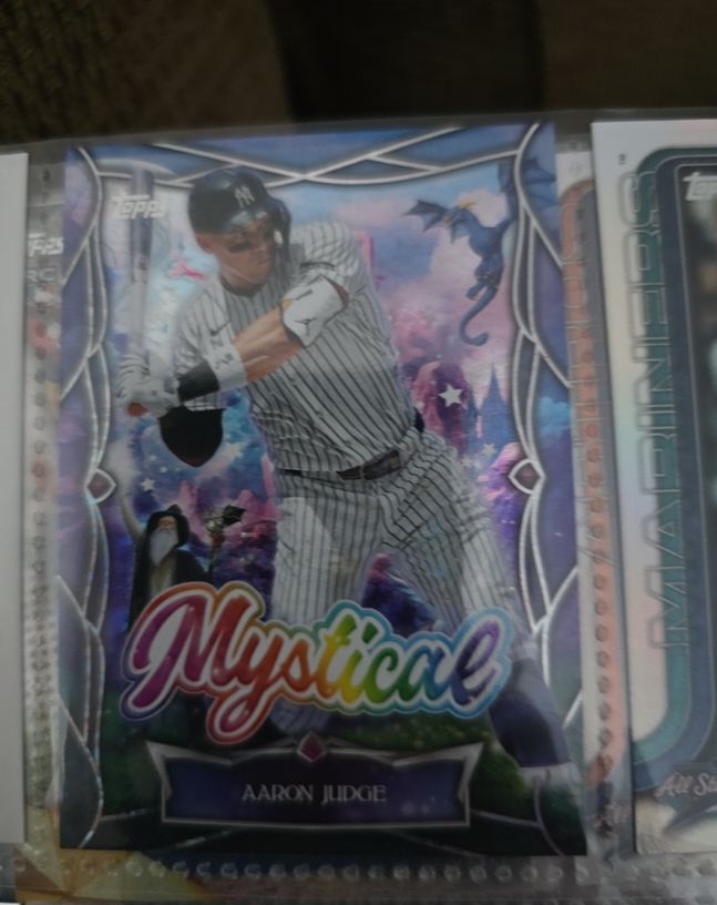 2025 Topps Update Series Mystical #MYS-18 Aaron Judge — front