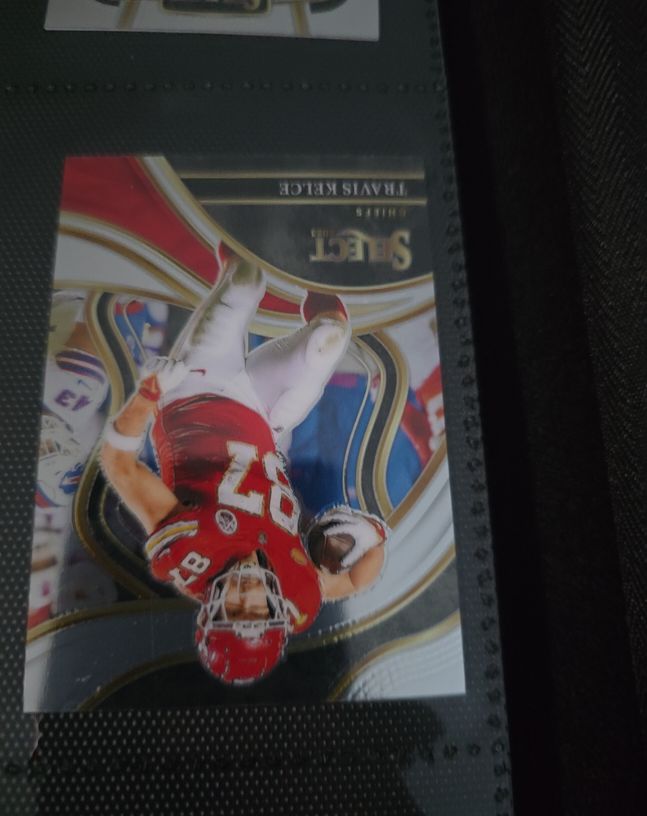 2023 Panini Select Premier Level #150 Travis Kelce — front
