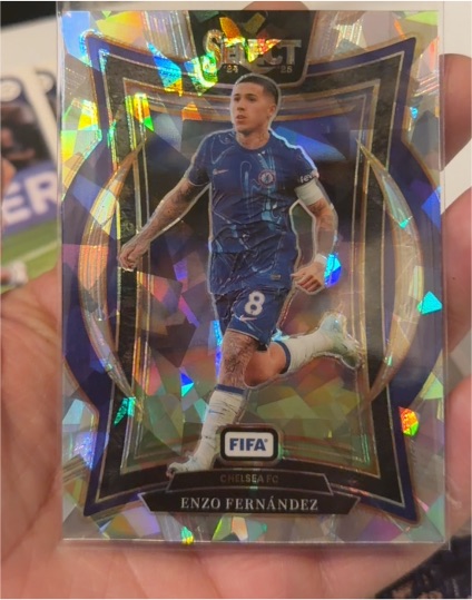 2024 Panini Select FIFA #16 Enzo Fernandez — front