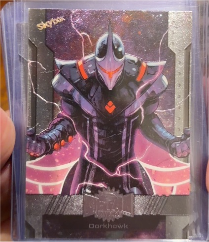 2024 Skybox Marvel Metal Universe Avengers #78 Darkhawk — front