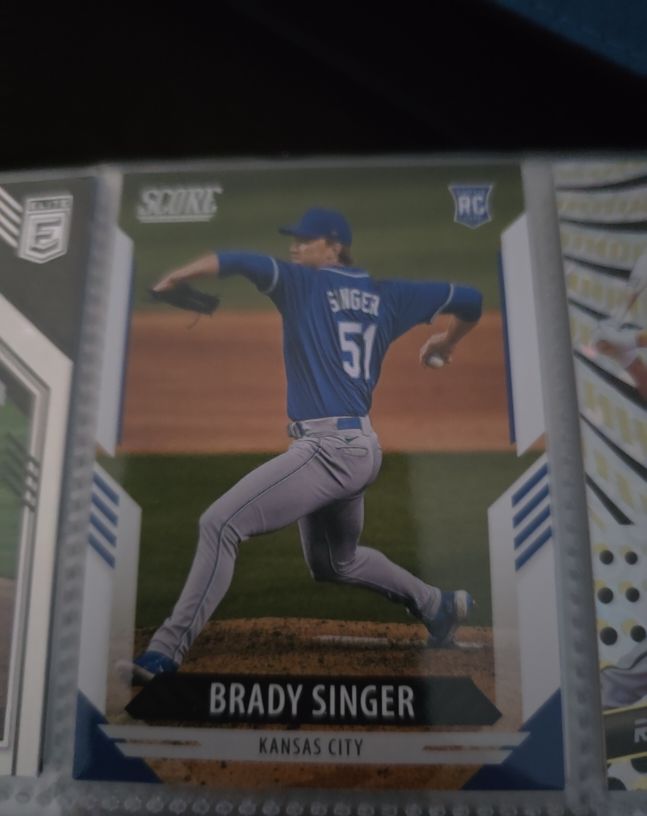 2021 Panini Chronicles Score #7 Brady Singer — front