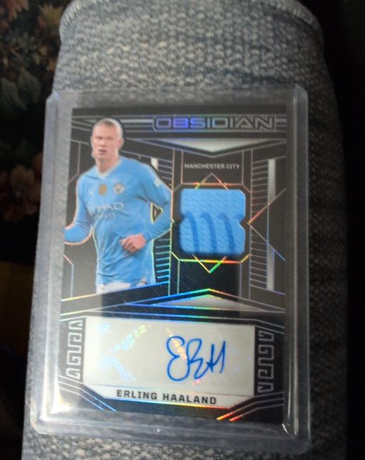 2023-24 Panini Obsidian #JA-EH Erling Haaland — front