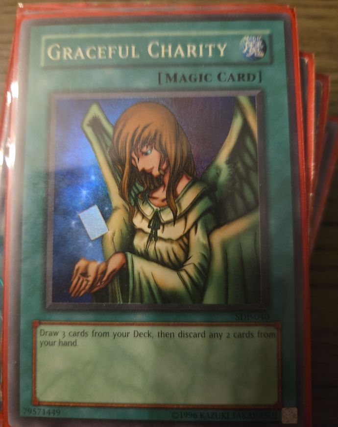 1996 Yu-Gi-Oh! SDP-040 Graceful Charity — front