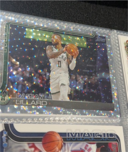 2025-26 Topps Holiday #H44 Damian Lillard — front