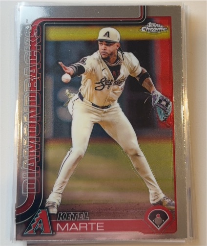 2025 Topps Chrome #272 Ketel Marte — front