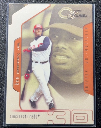 2002 Fleer Flair #62 Ken Griffey Jr. — front