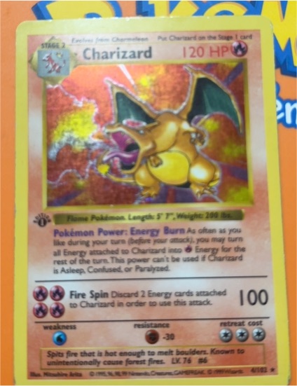 1999 Pokémon #4 Charizard — front