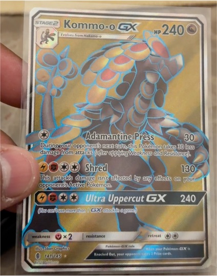 2017 Pokémon SM Guardians Rising #141 Kommo-o GX — front