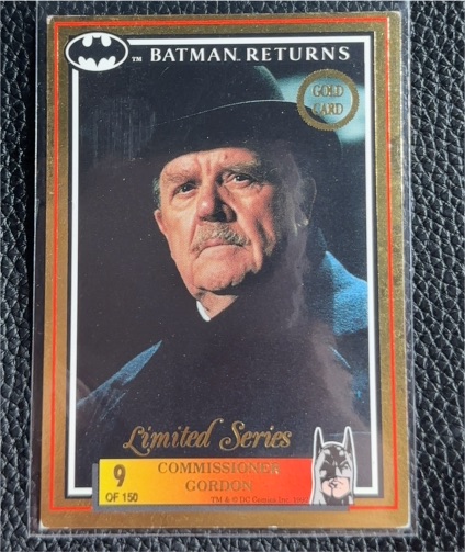 1992 Topps Stadium Club Batman Returns #8 Commissioner Gordon — front