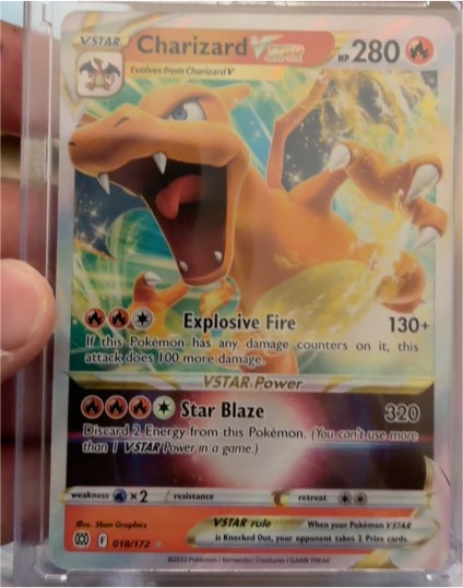 2022 Pokémon Brilliant Stars #018 Charizard VSTAR — front