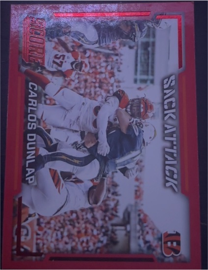 2016 Panini Score Sack Attack Red #2 Carlos Dunlap — front