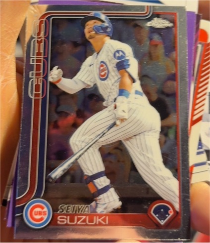 2025 Topps Chrome #210 Seiya Suzuki — front