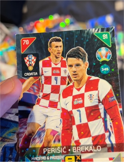 2020 Panini Adrenalyn XL UEFA Euro 2020 #70 Josip Brekalo — front