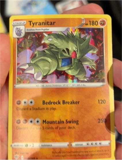 2020 Pokémon Darkness Ablaze #88 Tyranitar — front