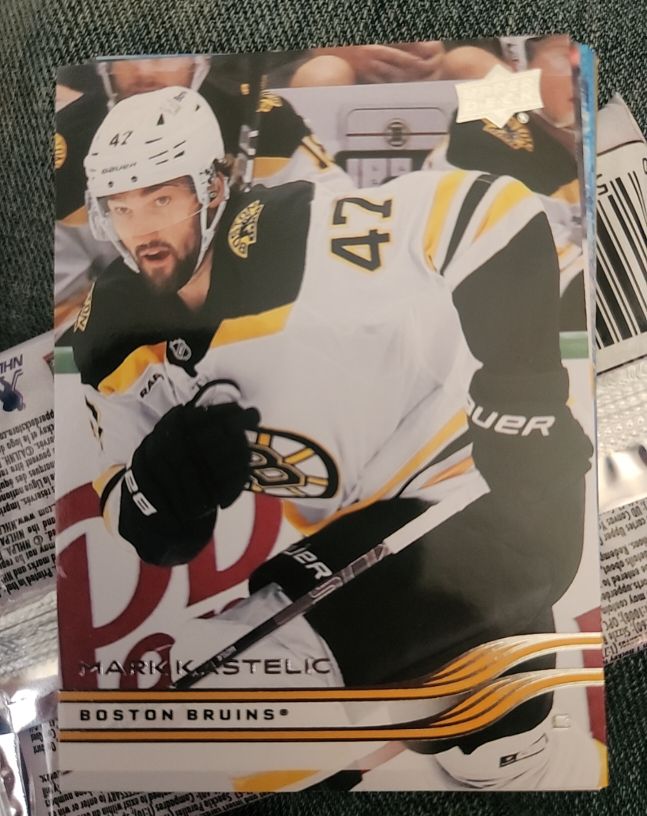 2025-26 Upper Deck Series 1 #11 Mark Kastelic — front