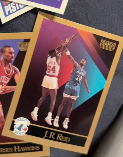 1990 Skybox #4 J.R. Reid — front