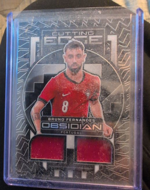 2023-24 Panini Obsidian Cutting Edge #CE-BF Bruno Fernandes — front