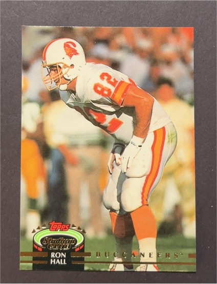 1992 Topps Stadium Club #286 Ron Hall — front
