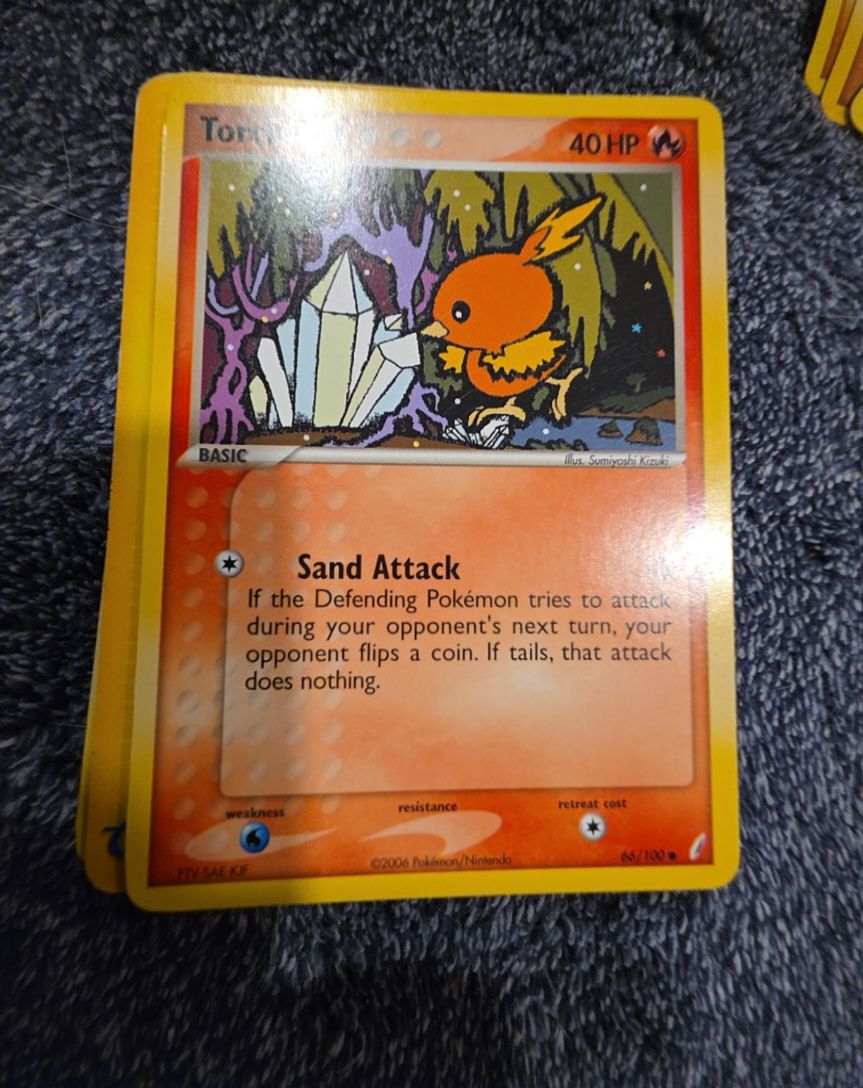 2006 Pokemon EX Crystal Guardians #66 Torchic — front