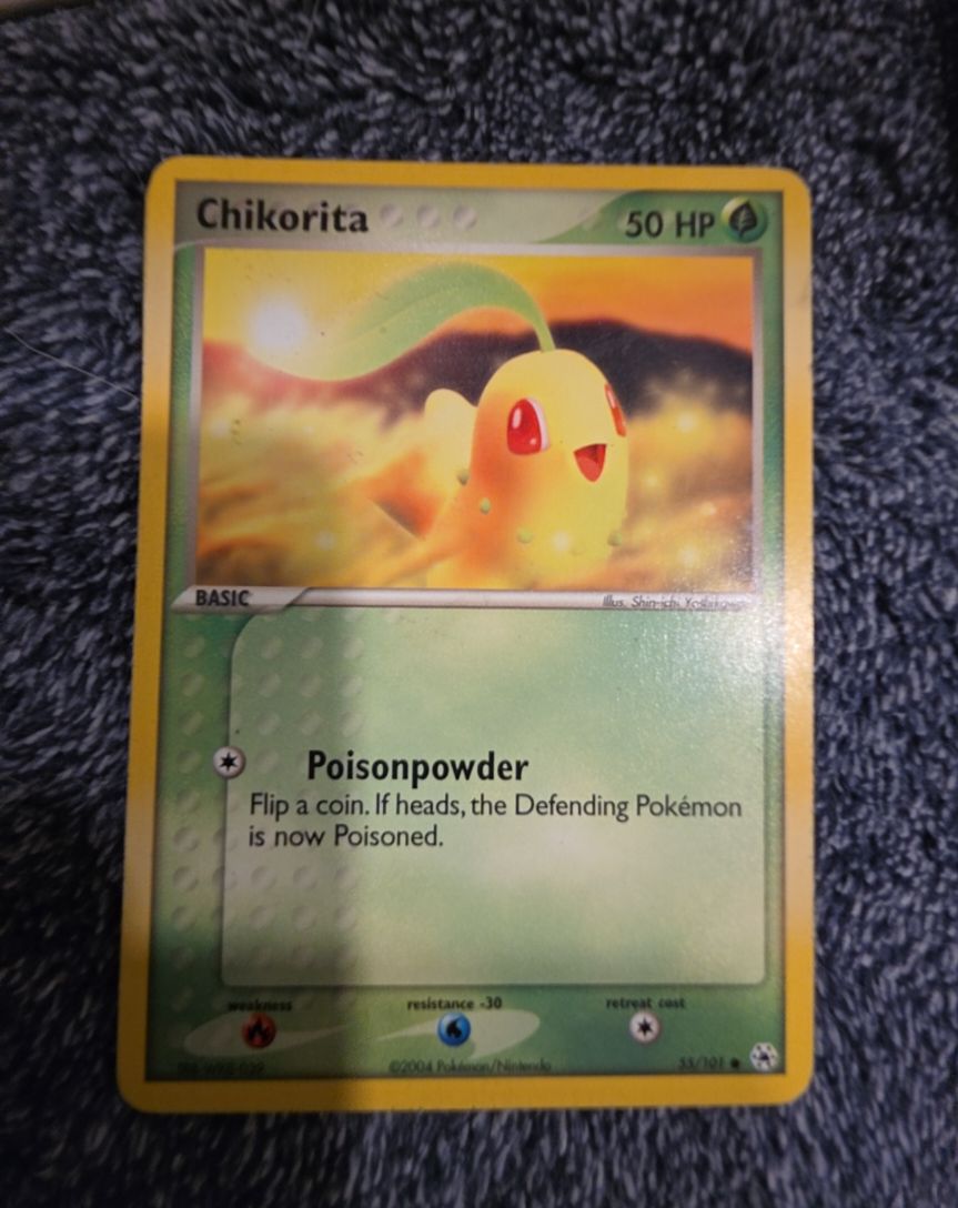 2004 Pokemon EX Hidden Legends #55 Chikorita — front