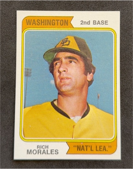 1974 Topps #387 Rich Morales — front