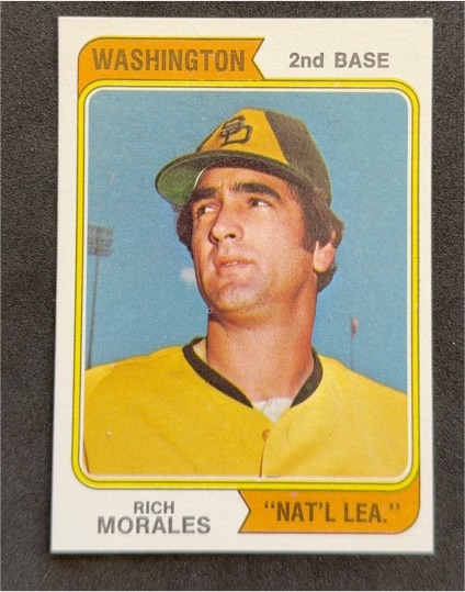 1974 Topps #387 Rich Morales — front
