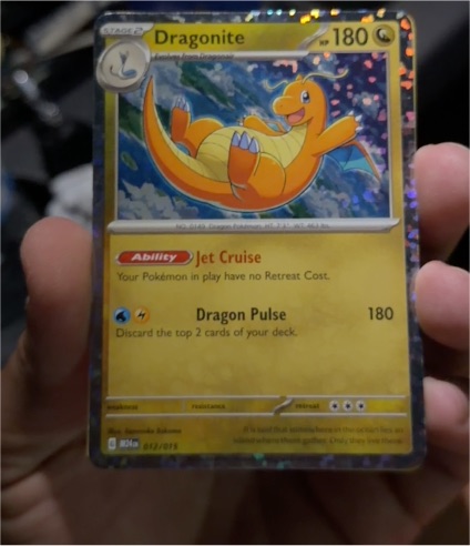 2025 Pokémon #012 Dragonite — front