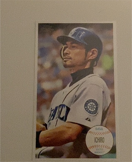 2011 Topps Lineage #TG8 Ichiro Suzuki — front