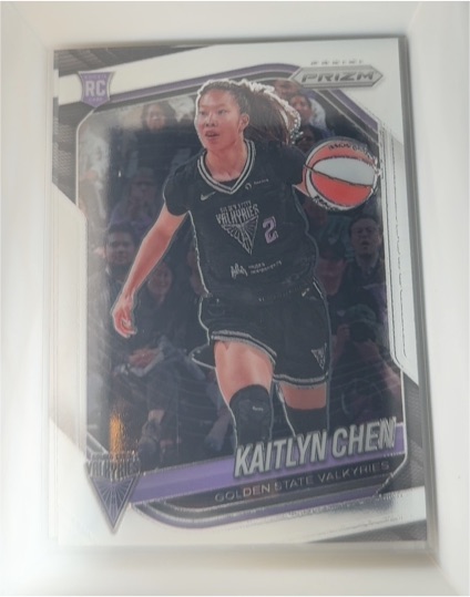 2025 Panini Prizm WNBA #100 Kaitlyn Chen — front