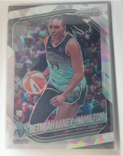 2025 Panini Prizm #114 Betnijah Laney-Hamilton — front