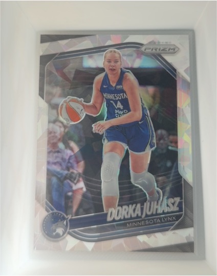 2025 Panini Prizm WNBA #109 Dorka Juhasz — front