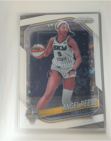 2025 Panini Prizm WNBA #92 Angel Reese — front