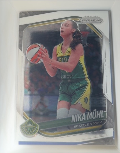 2024 Panini Prizm WNBA #75 Nika Mühl — front