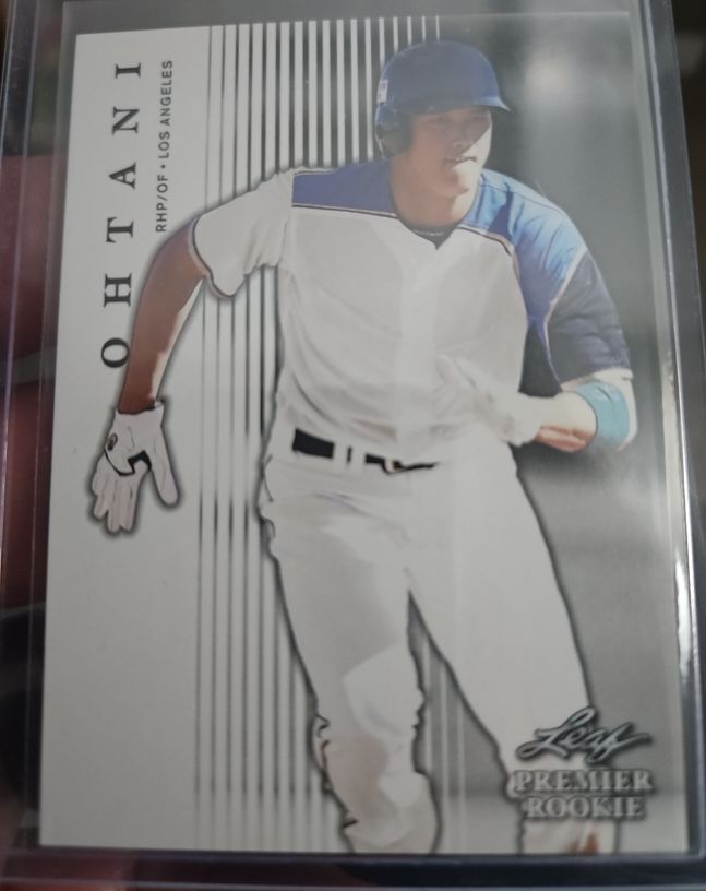 2018 Leaf Premier Rookie #PR-04 Shohei Ohtani — front