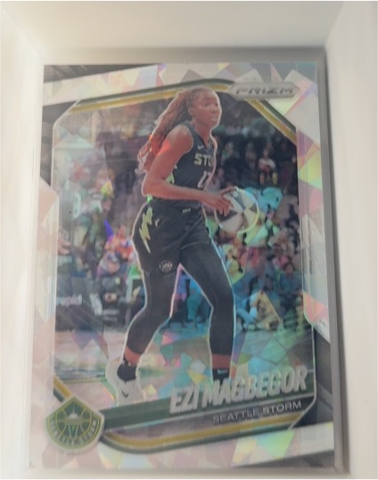 2025 Panini Prizm WNBA #36 Ezi Magbegor — front