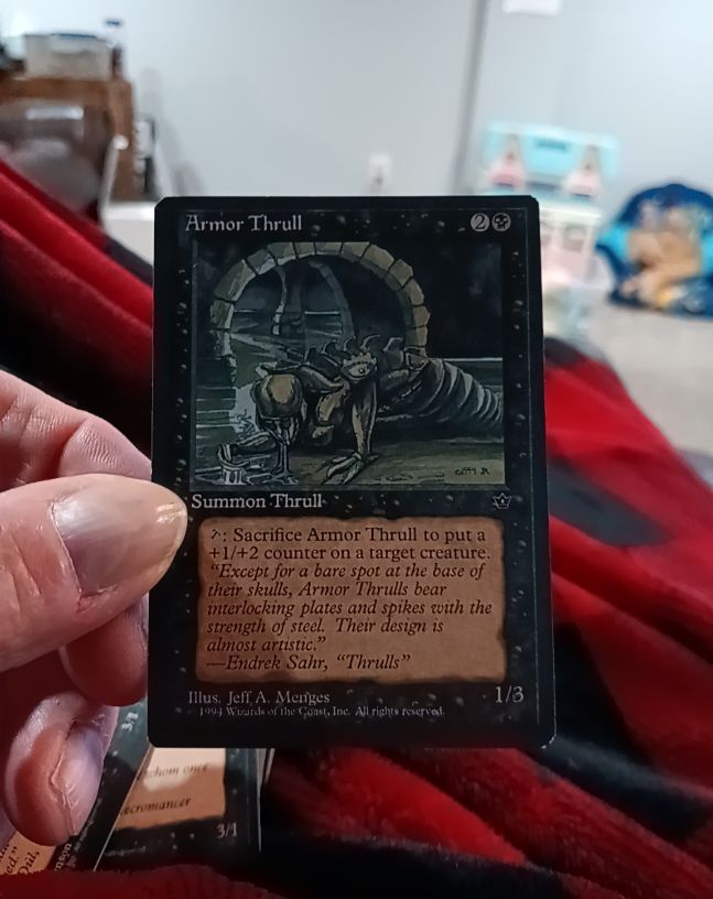 1994 Magic: The Gathering #33c Armor Thrull — front