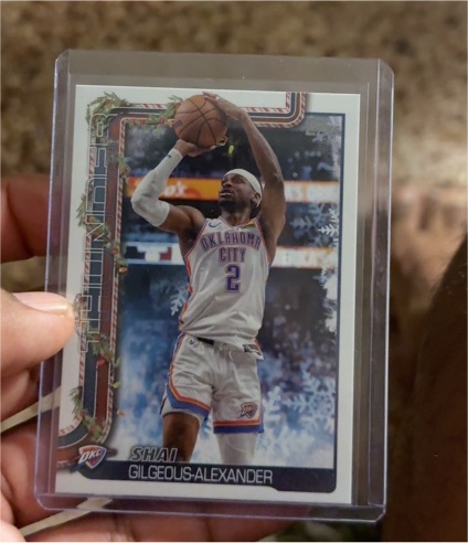 2025-26 Topps Holiday #H90 Shai Gilgeous-Alexander — front