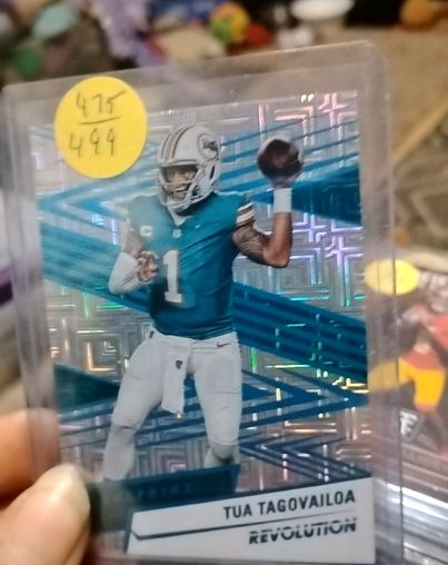 2025 Panini Revolution Levels Teal #195 Tua Tagovailoa — front
