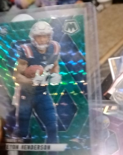 2025 Panini Mosaic #325 TreVeyon Henderson — front