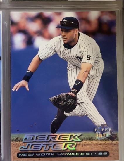 2000 Fleer Ultra #200 Derek Jeter — front