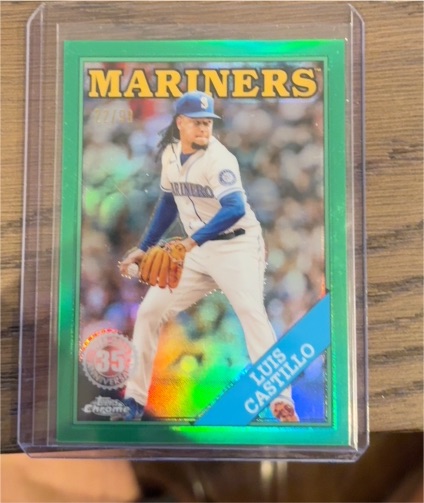 2023 Topps Chrome 1988 35th Anniversary Refractor #88BC-13 Luis Castillo — front