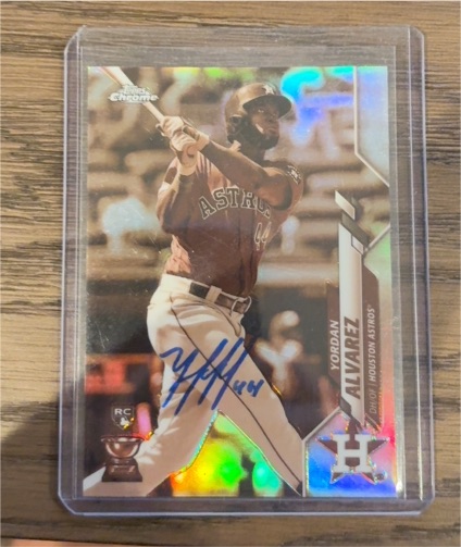 2020 Topps Chrome #200 Yordan Alvarez — front
